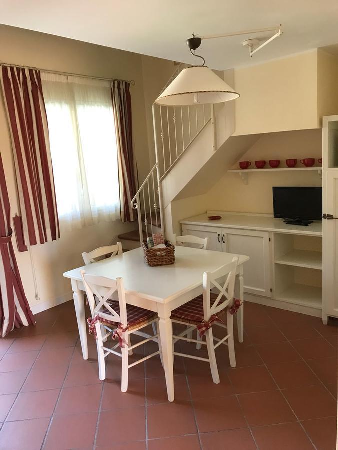 Villa Rosella Resort Roseto Degli Abruzzi Exterior foto